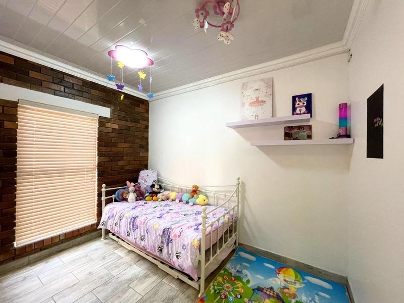 10 Bedroom Property for Sale in Chatsworth Western Cape